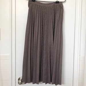 SOLD- Oak + Fort Pleated Skirt- NWOT
